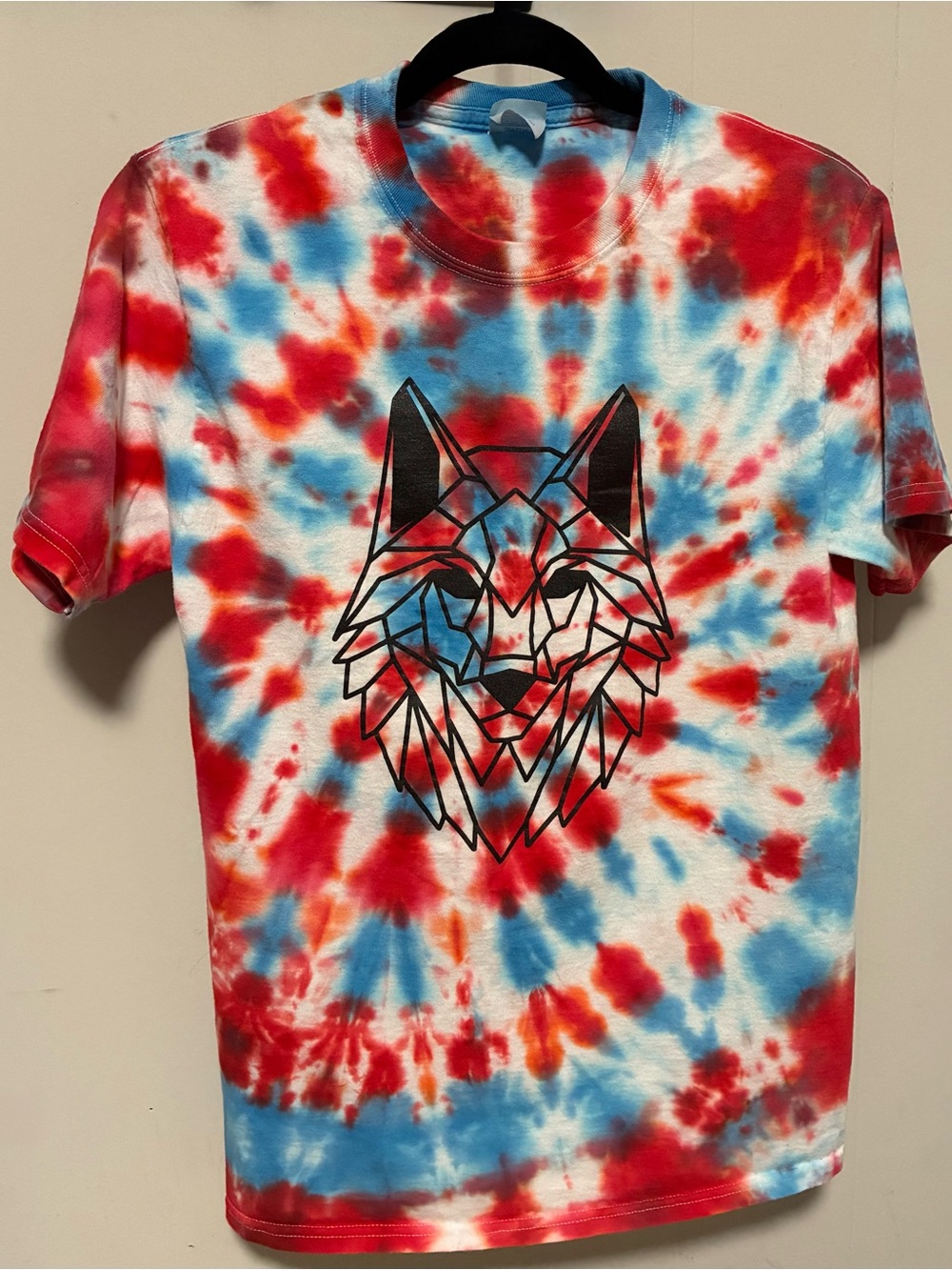Tie-Dye Wolf Graphic Women’s Tee - Red, Blue & White. University Of West Georgia